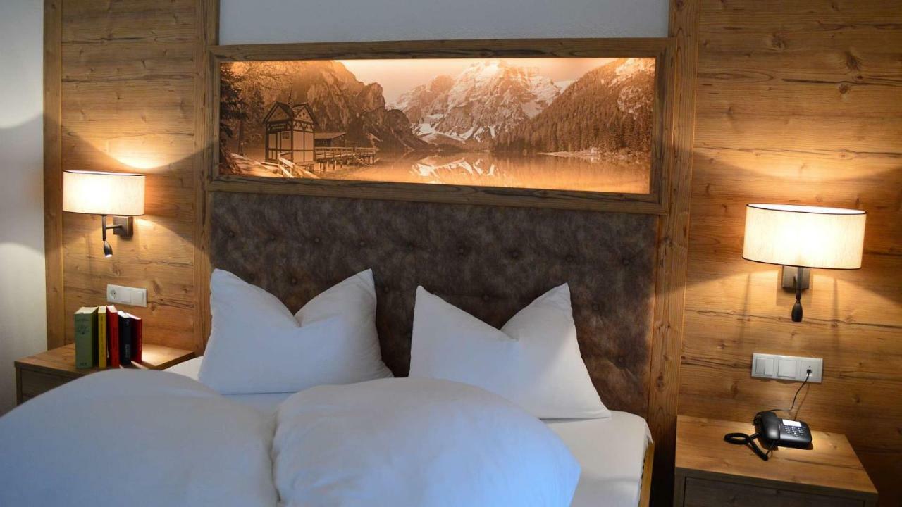 Hotel Trenker 브라이에스 외부 사진